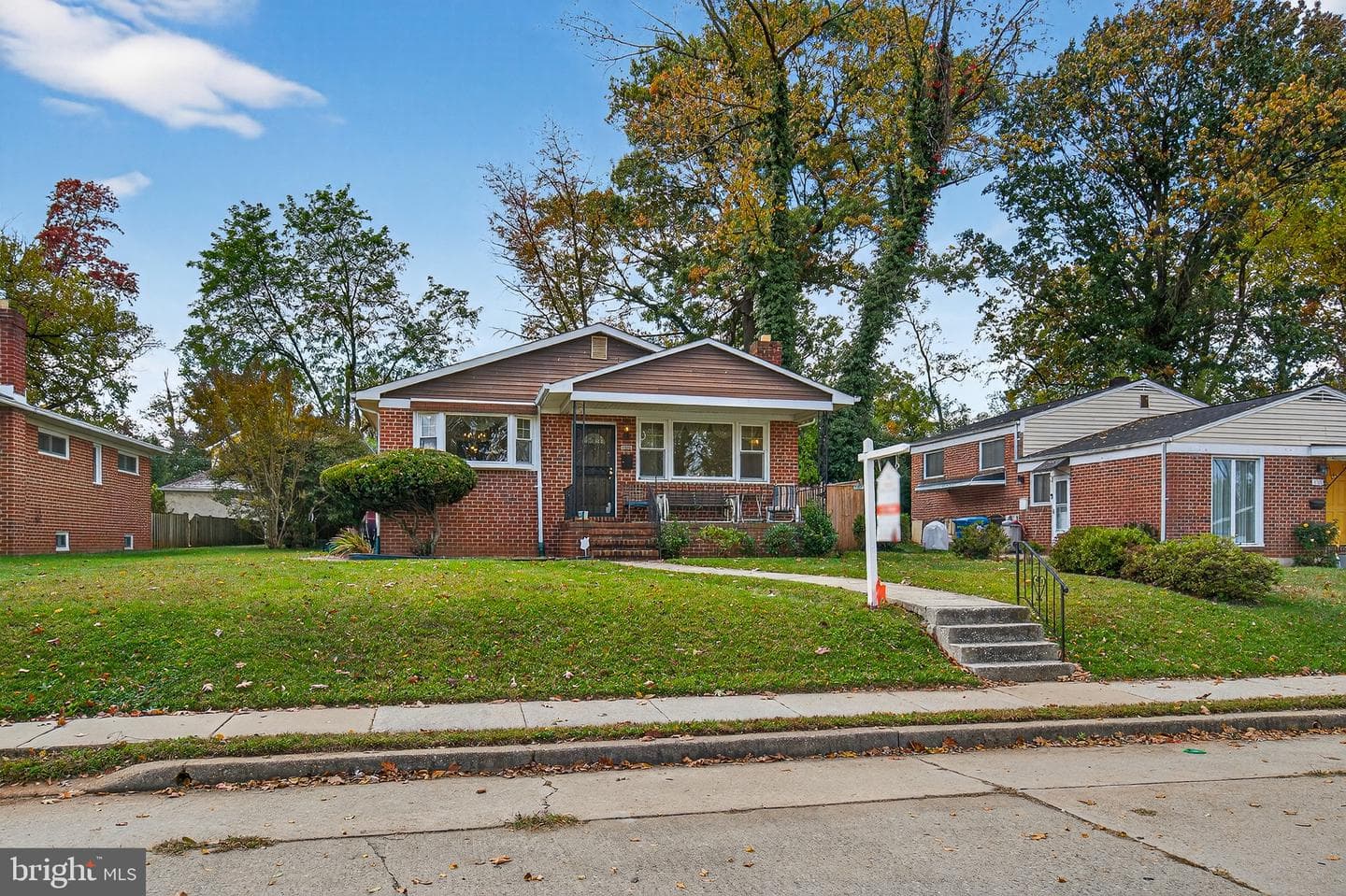 5904 Winner Avenue photo 1