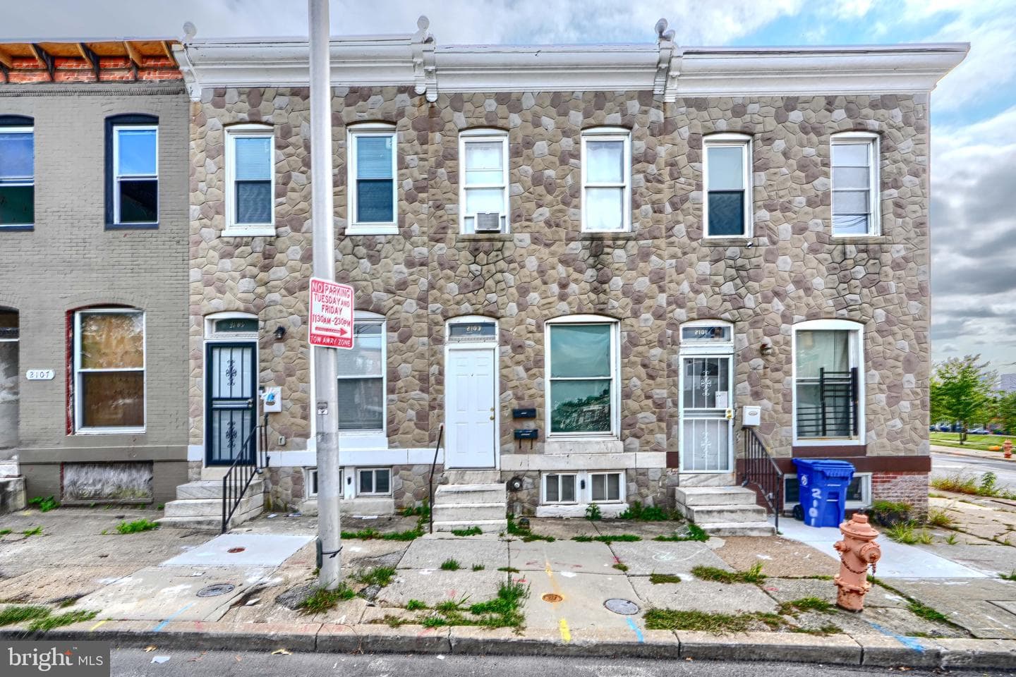 2103 E Federal Street photo 1