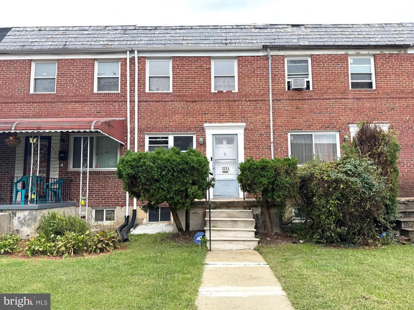 1226 N Augusta Avenue photo 1