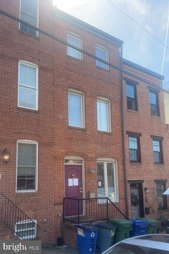 3409 Dillon Street