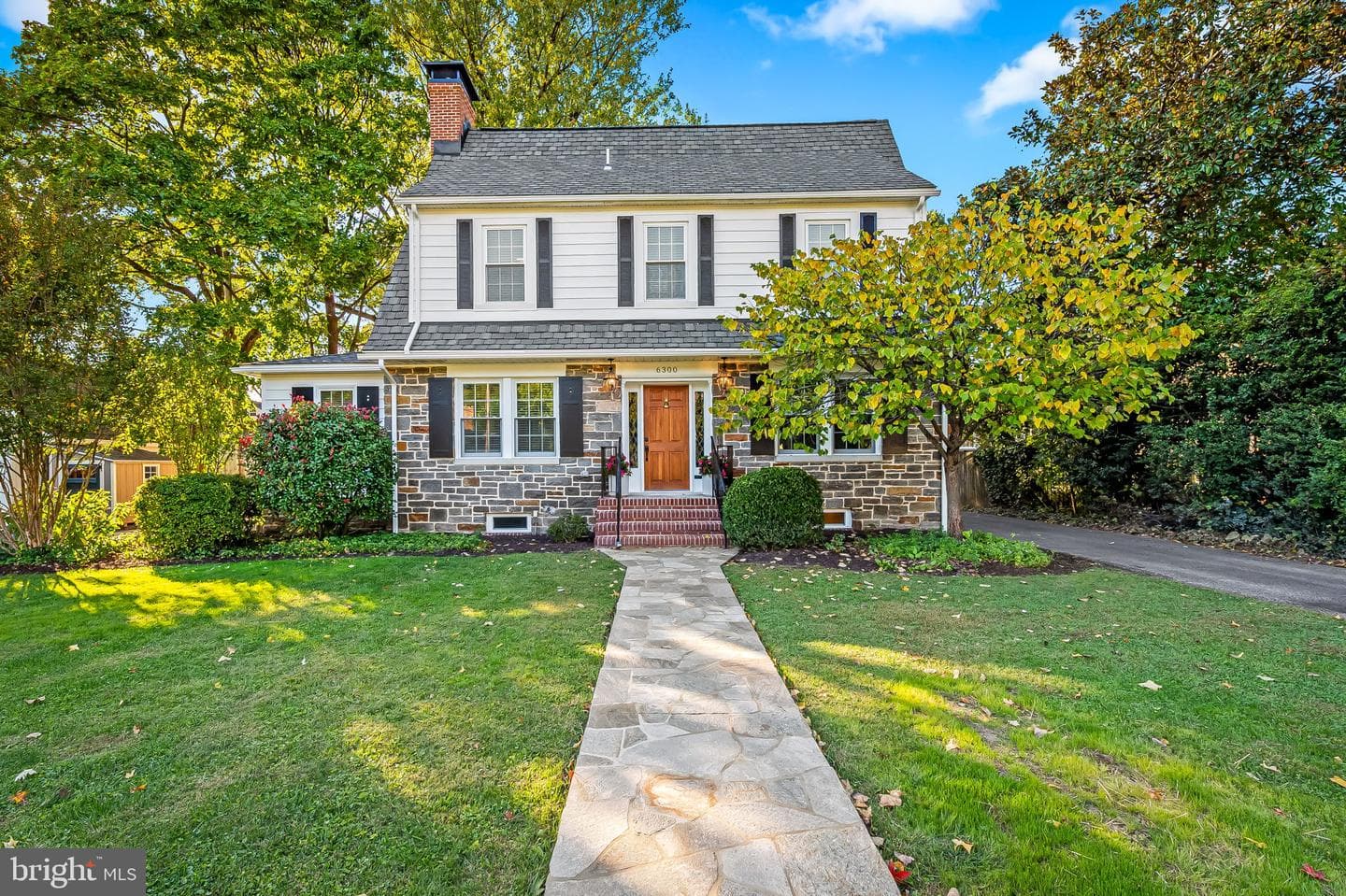 6300 Pinehurst Road photo 1
