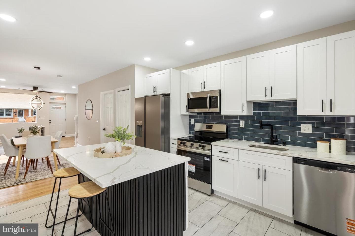 425 Elrino Street photo 1