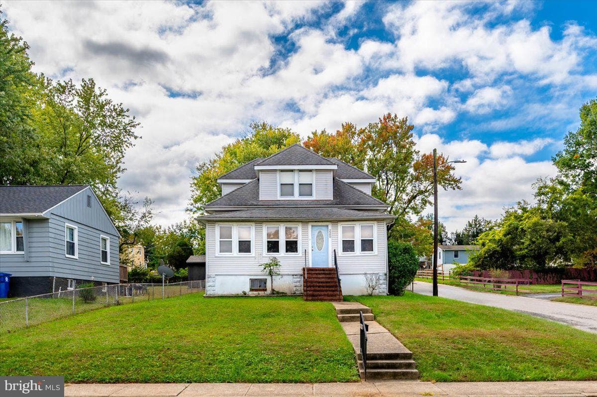 2500 Arbuton Avenue photo 1