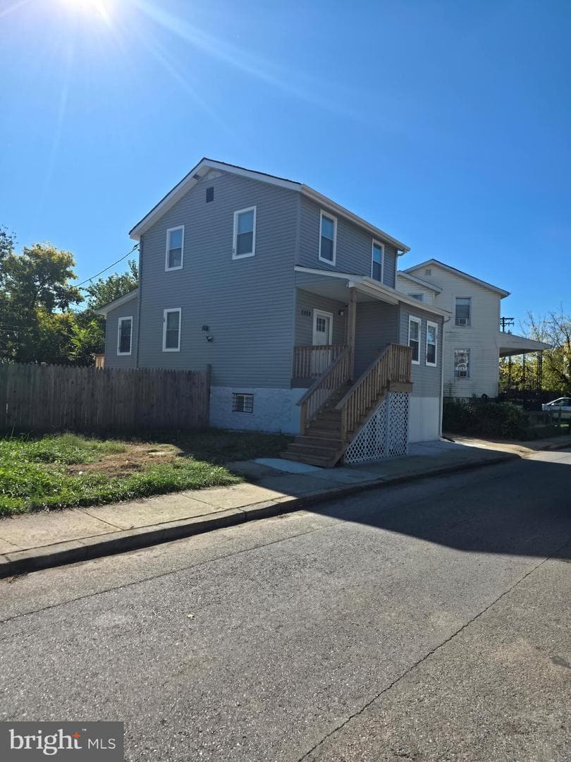 5202 Cuthbert Avenue photo 1