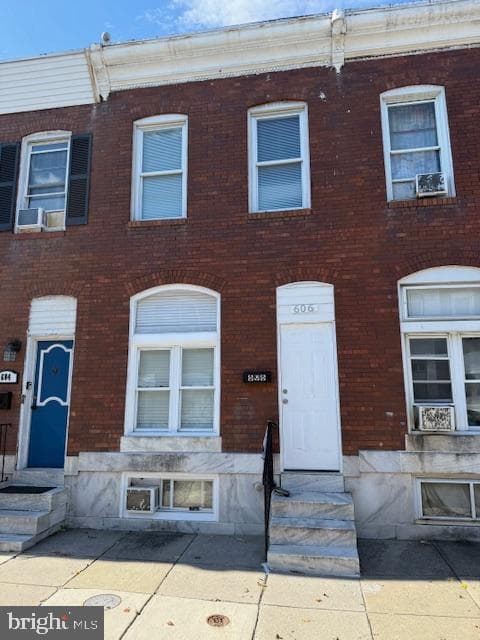 606 N Belnord Avenue photo 1