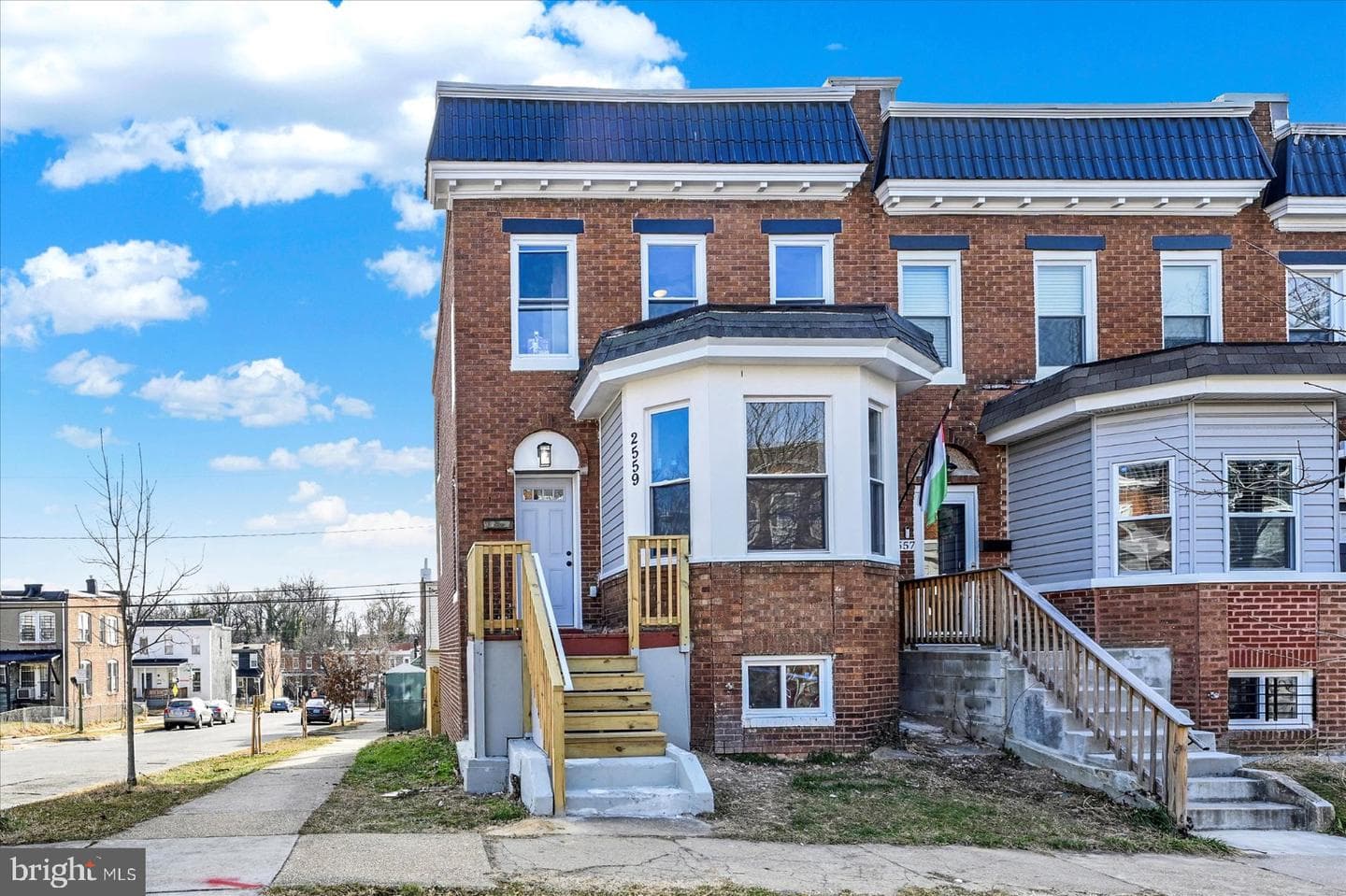 2559 Garrett Avenue photo 1