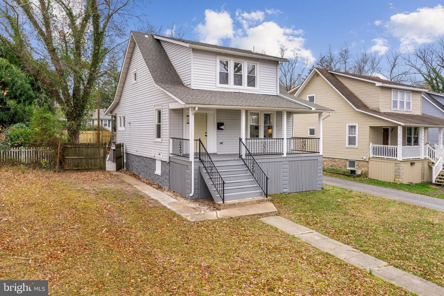 2905 Whitney Avenue photo 1