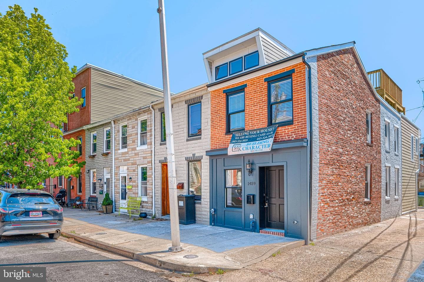 1459 Hull Street photo 1