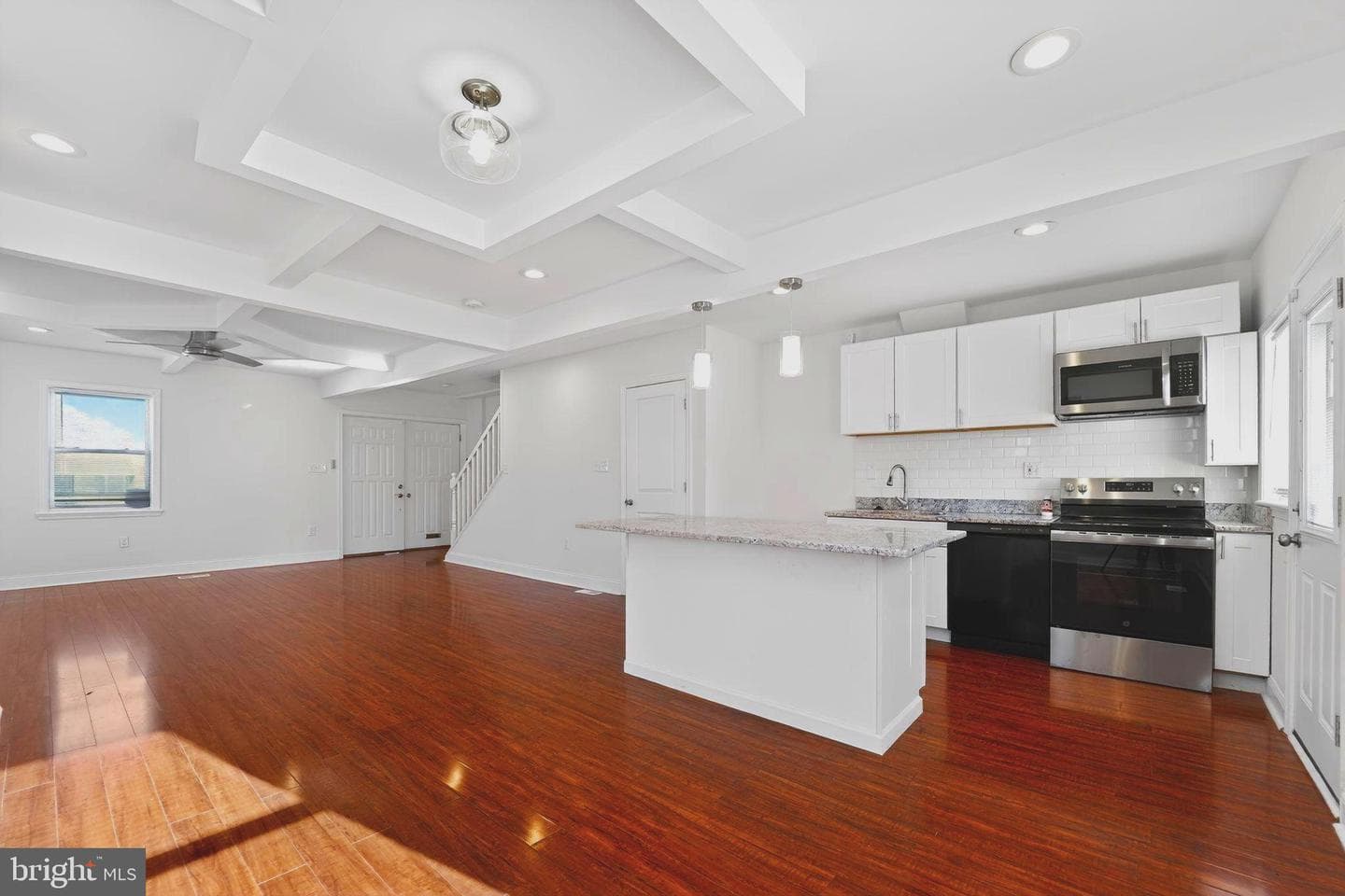 1313 E 35th Street photo 1