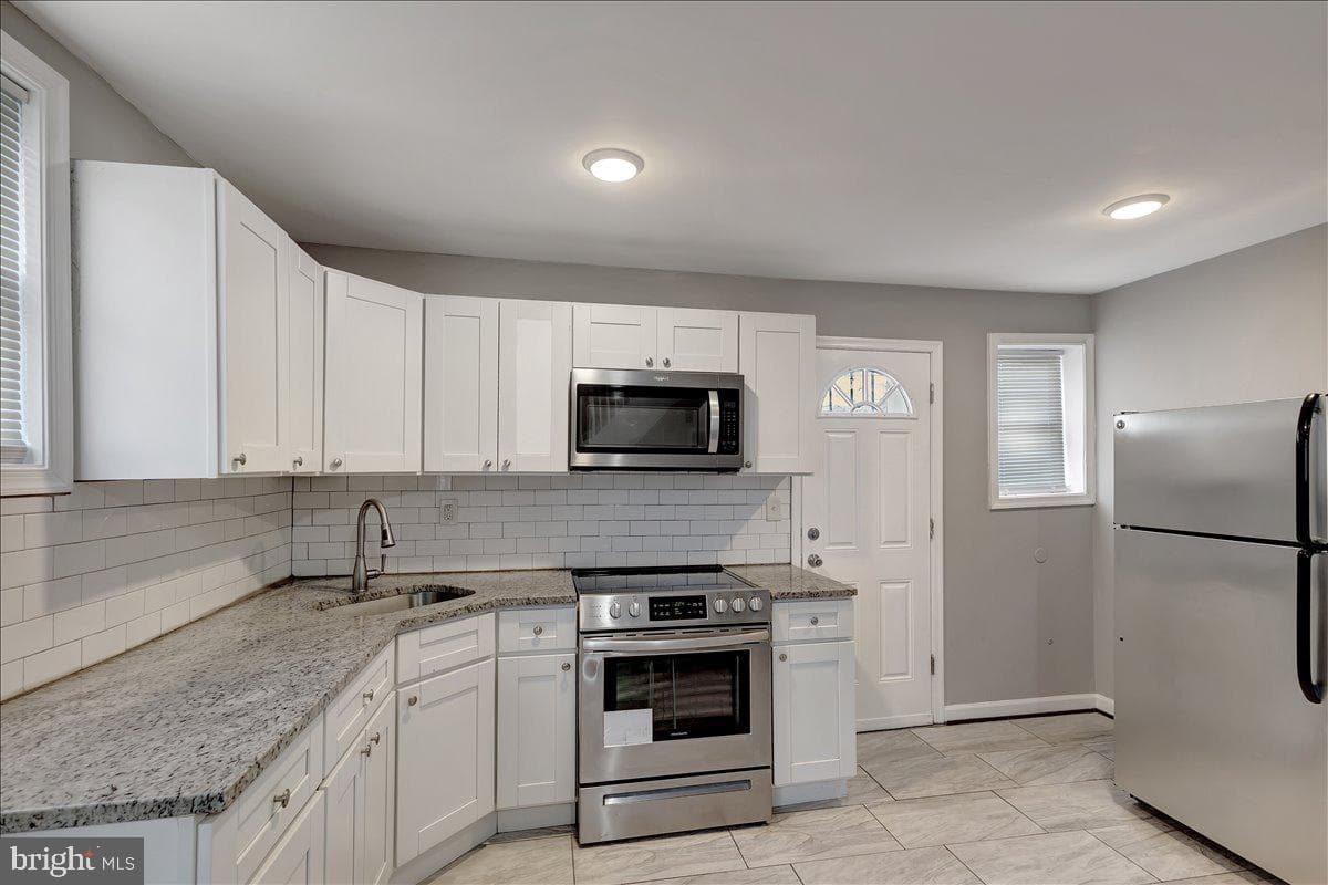 4727 Old York Road photo 1