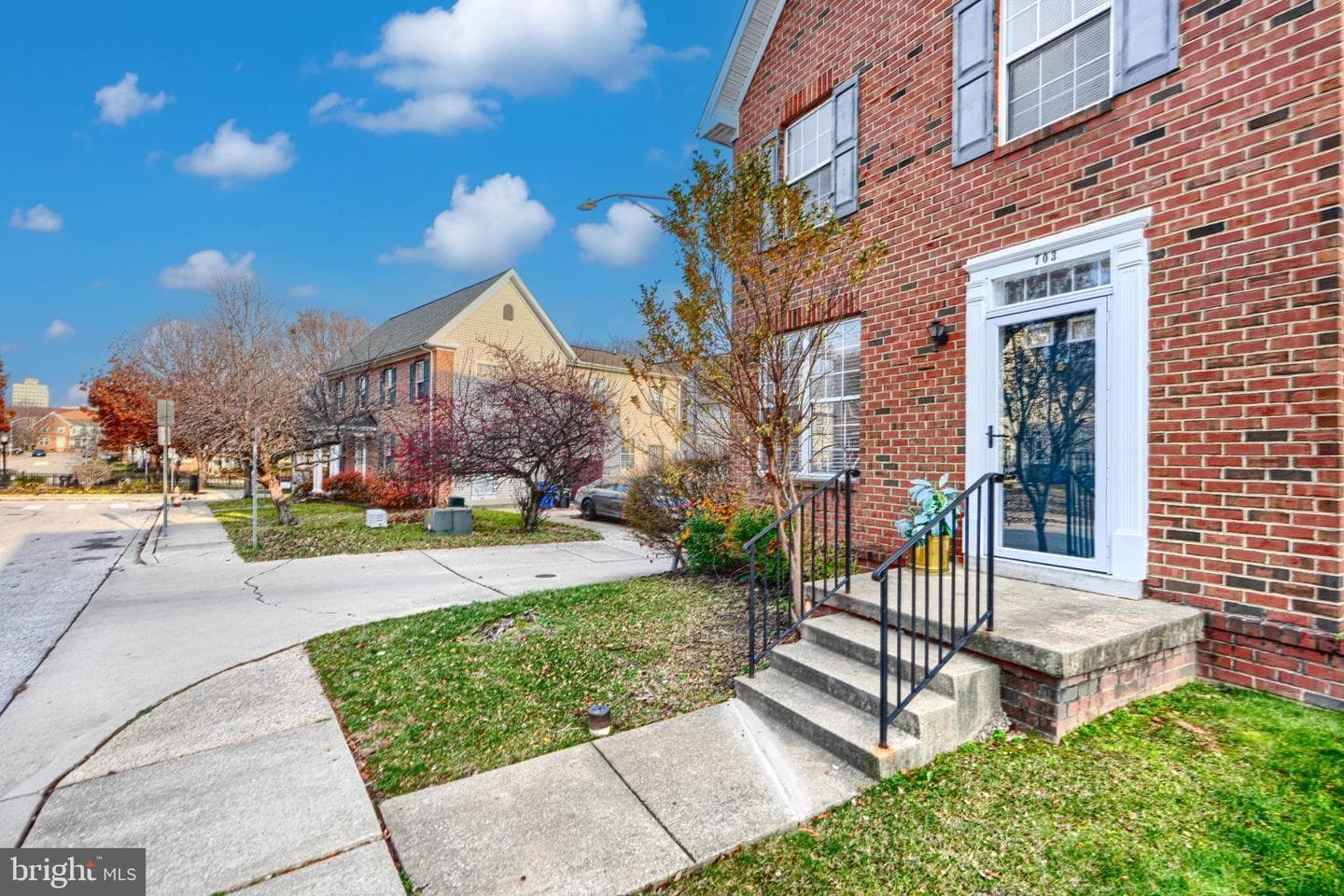 703 George Street photo 1