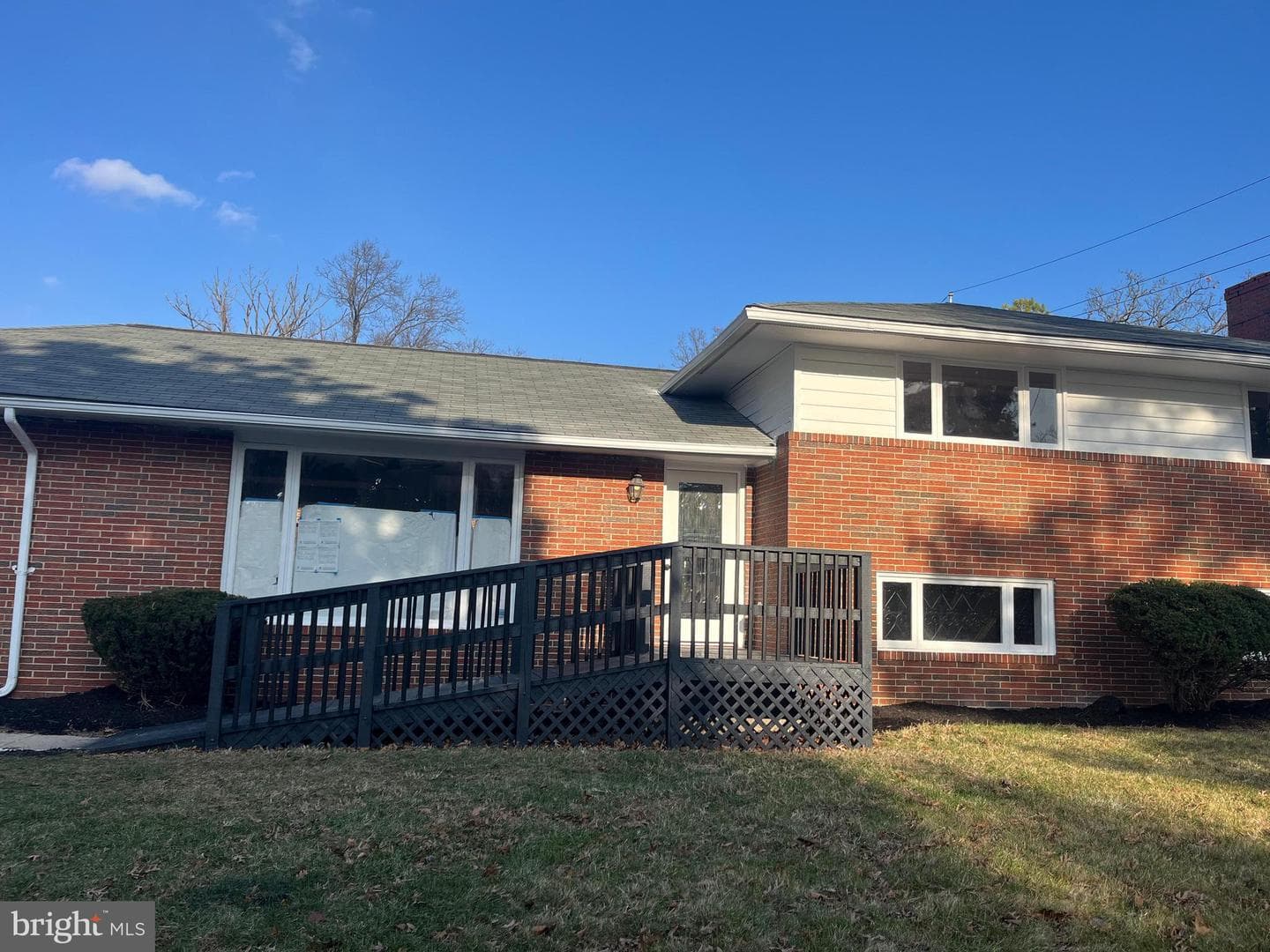 2813 Gwynnview Road photo 1