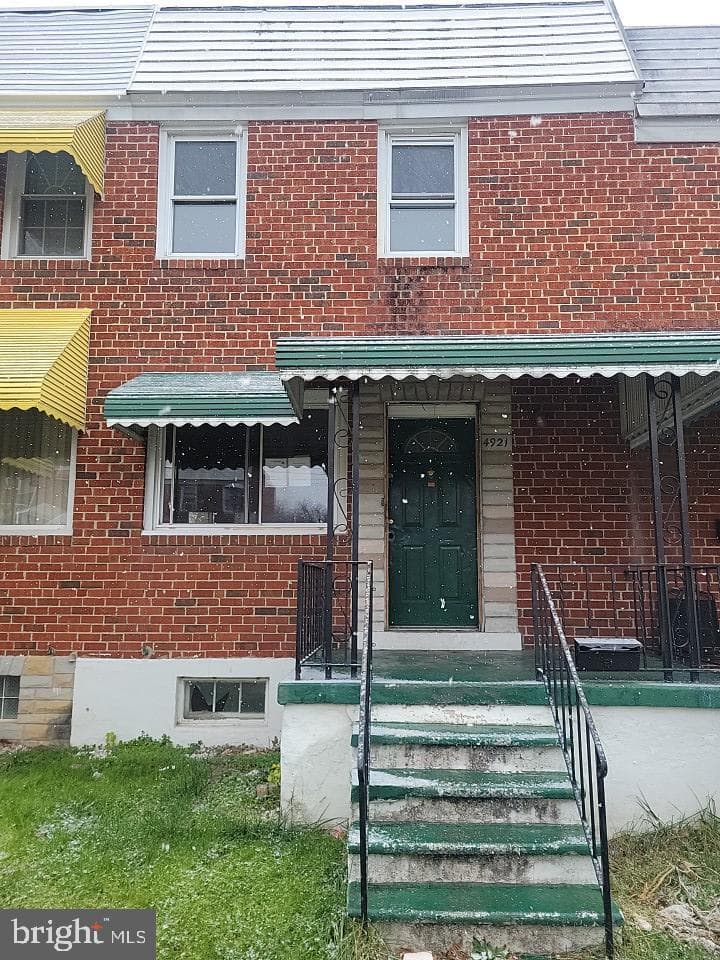 4921 Greencrest Road