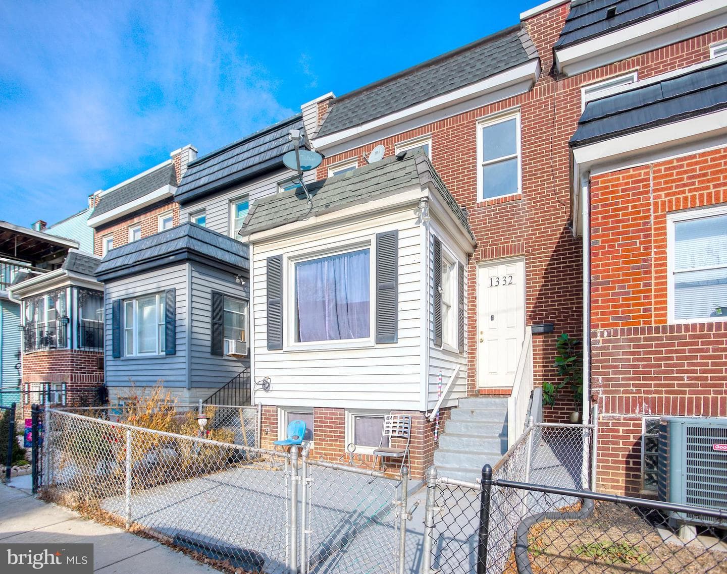 1332 Cambria Street