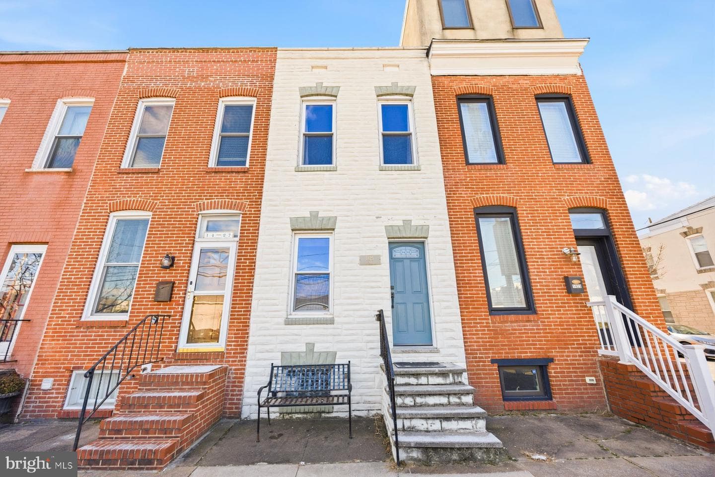 1425 E Clement Street photo 1