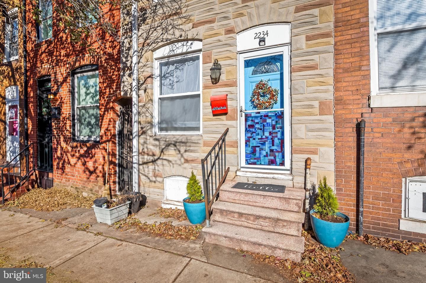 2234 Fleet Street photo 1