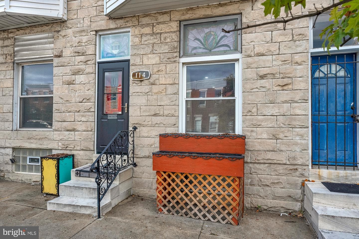 114 Highland Avenue N photo 1