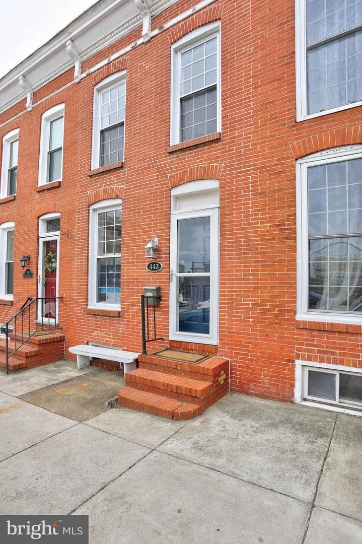 443 E Gittings Street photo 1