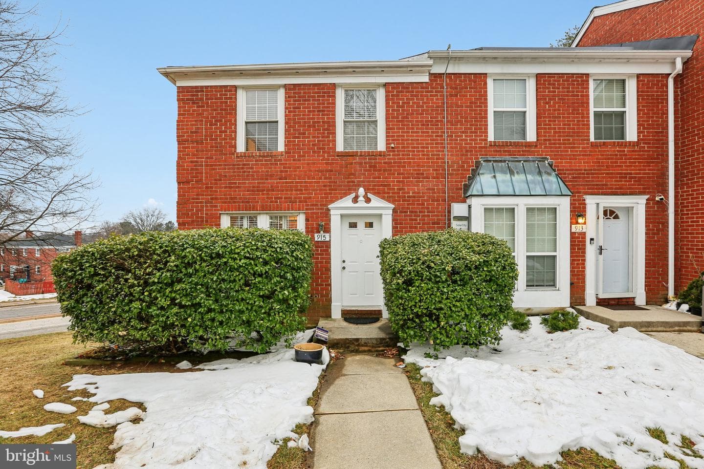 915 Dartmouth Glen Way photo 1