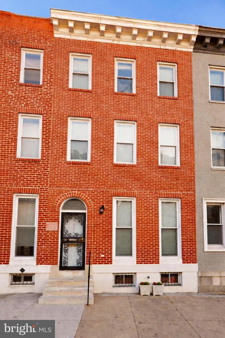 1107 N Gilmor Street photo 1