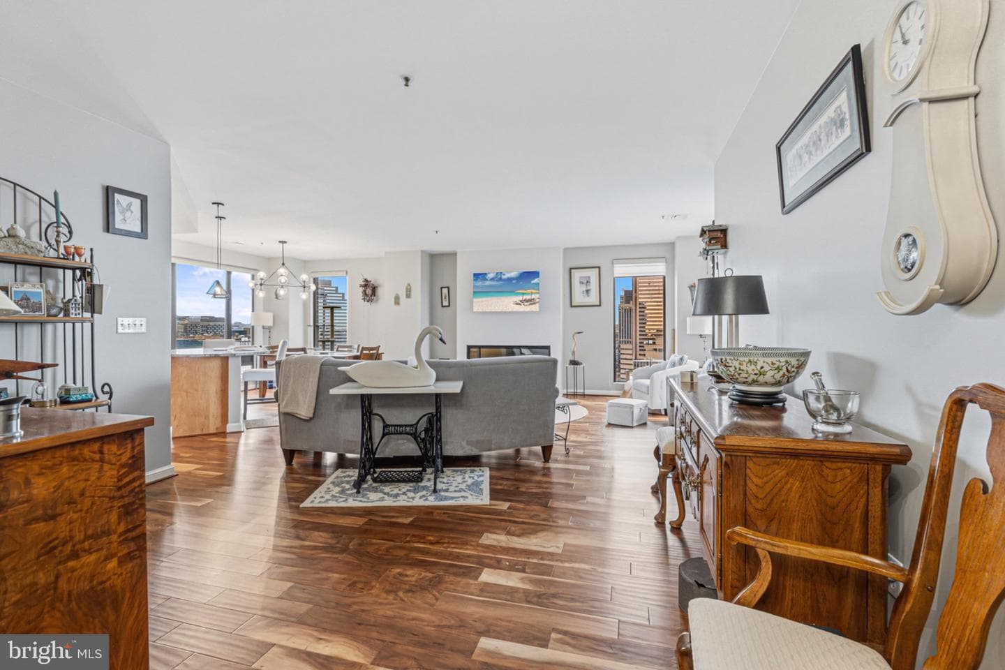 10 E Lee Street #1509 photo 1