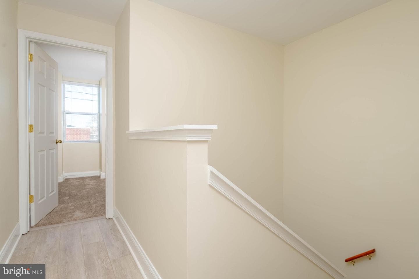 1121 Ward Street photo 1