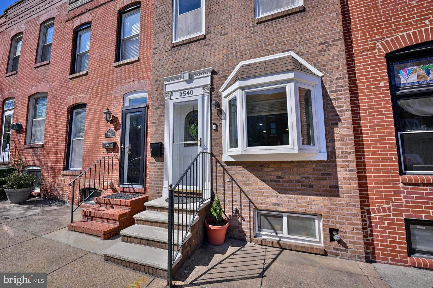 2540 Fleet Street photo 1