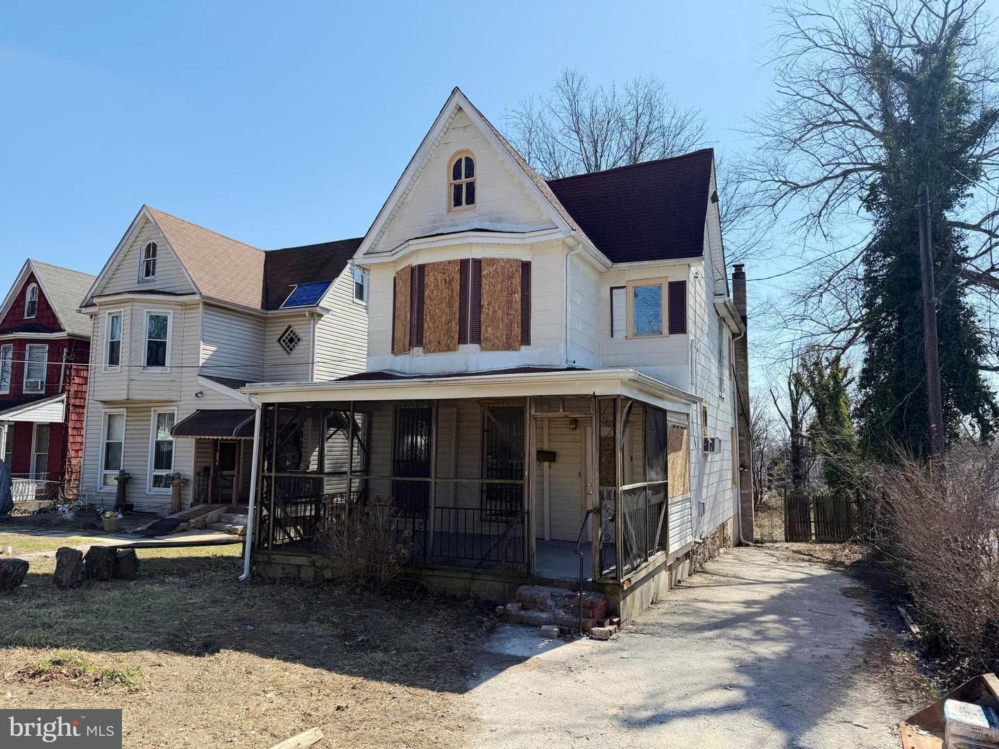 705 Woodbourne Avenue photo 1