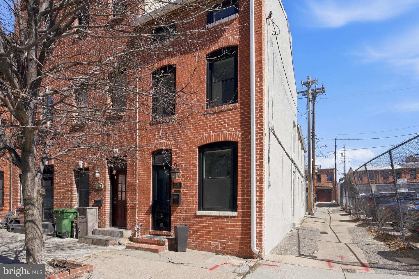 411 S Chester Street photo 1