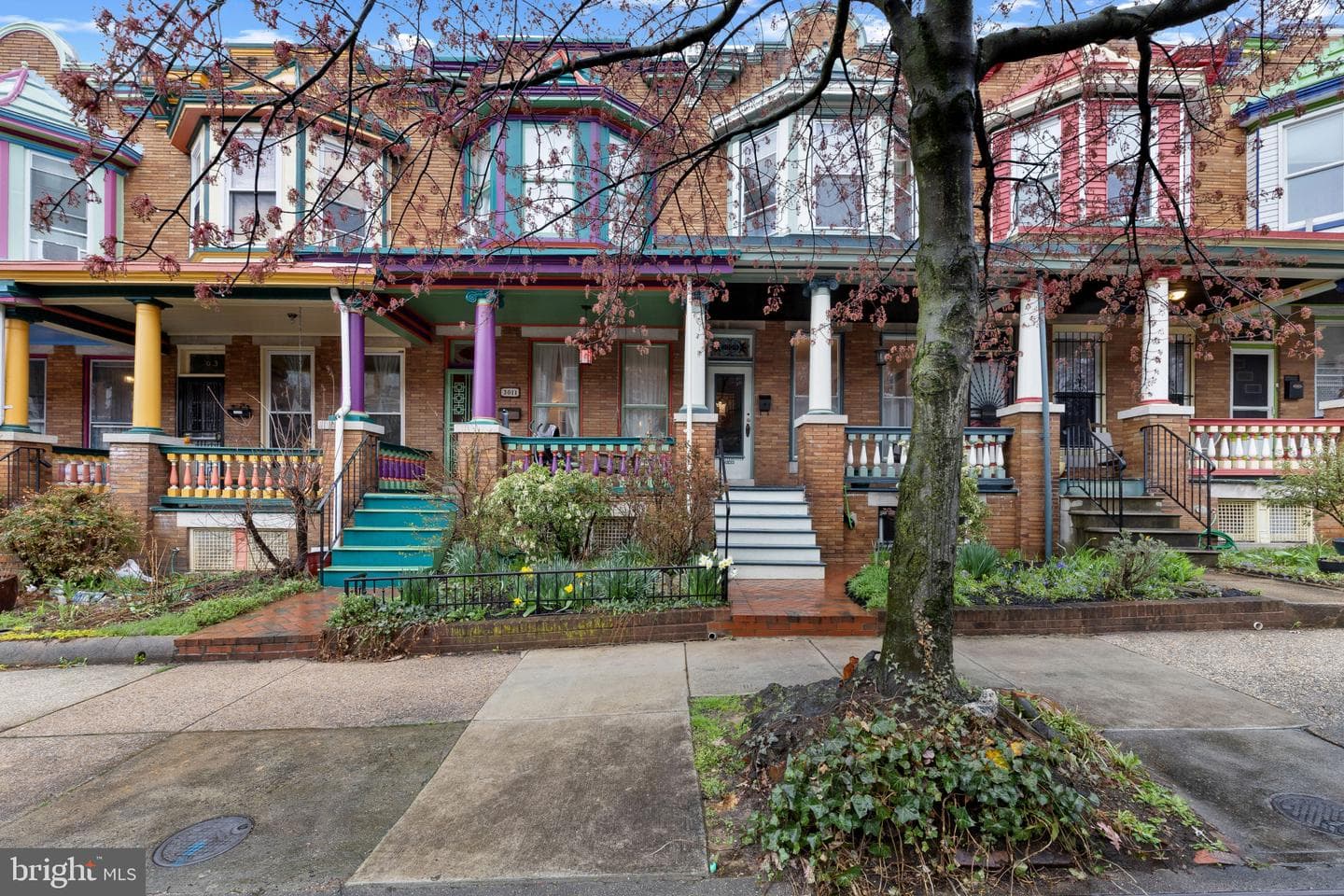 3009 Guilford Avenue photo 1