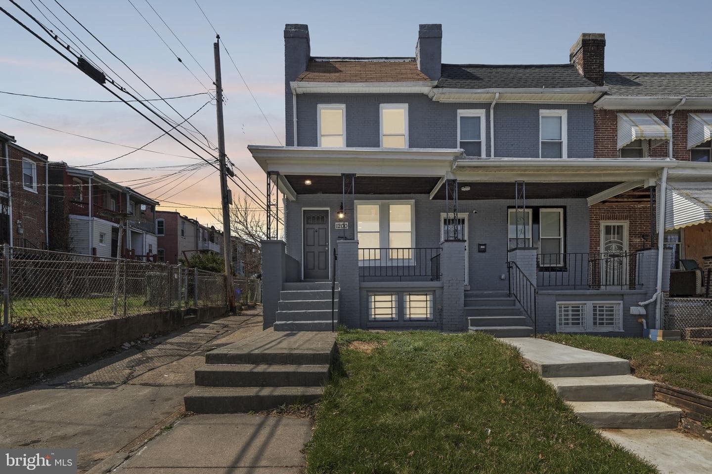 1200 Dukeland Street