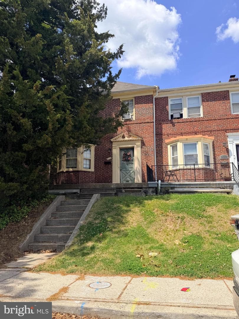 1520 Ralworth Road