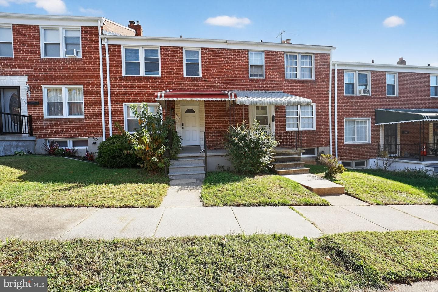 3807 Elkader Road photo 1