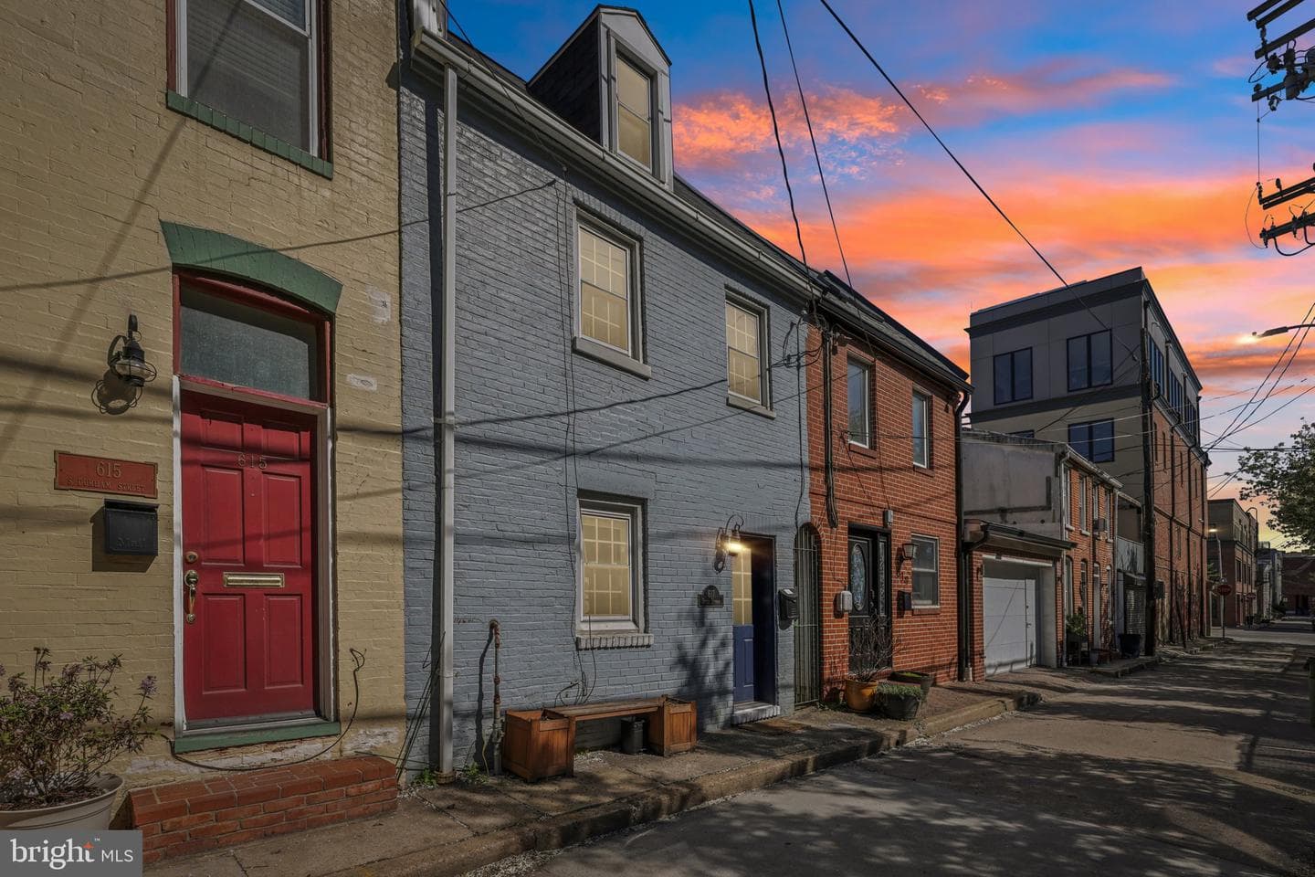 617 S Durham Street photo 1