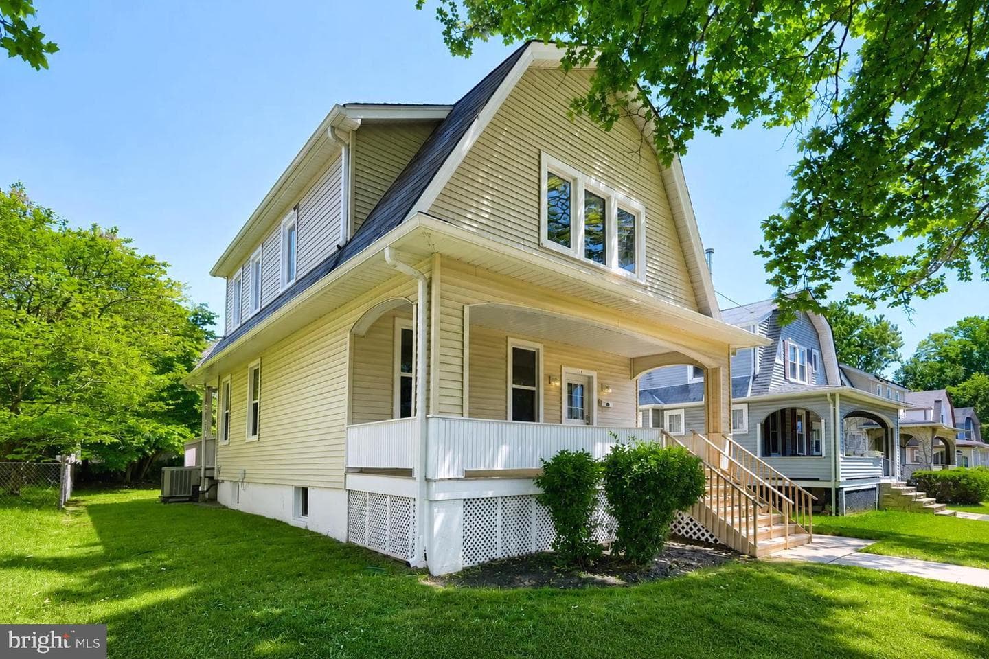 411 N Rock Glen Road