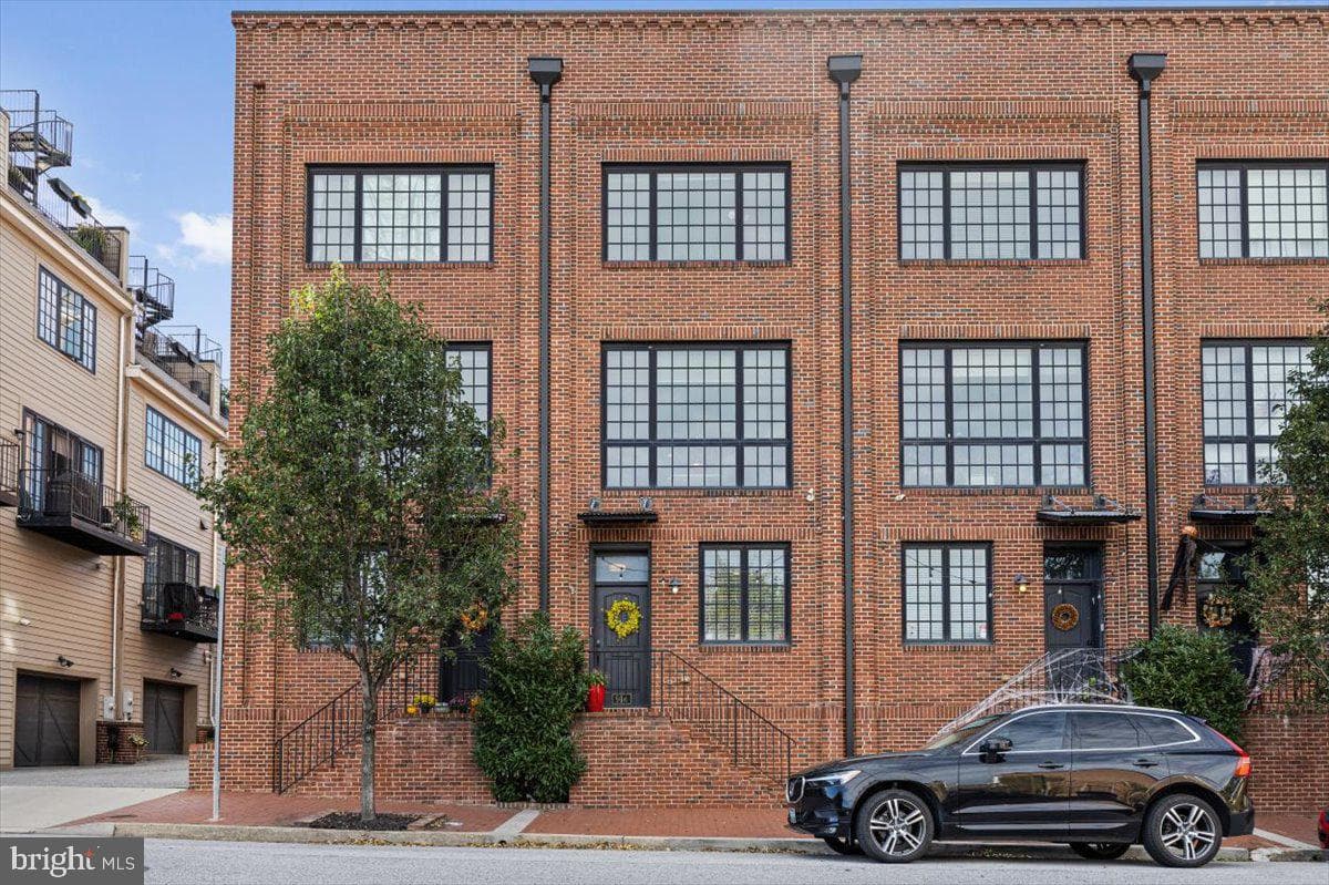 914 S Fagley Street photo 1
