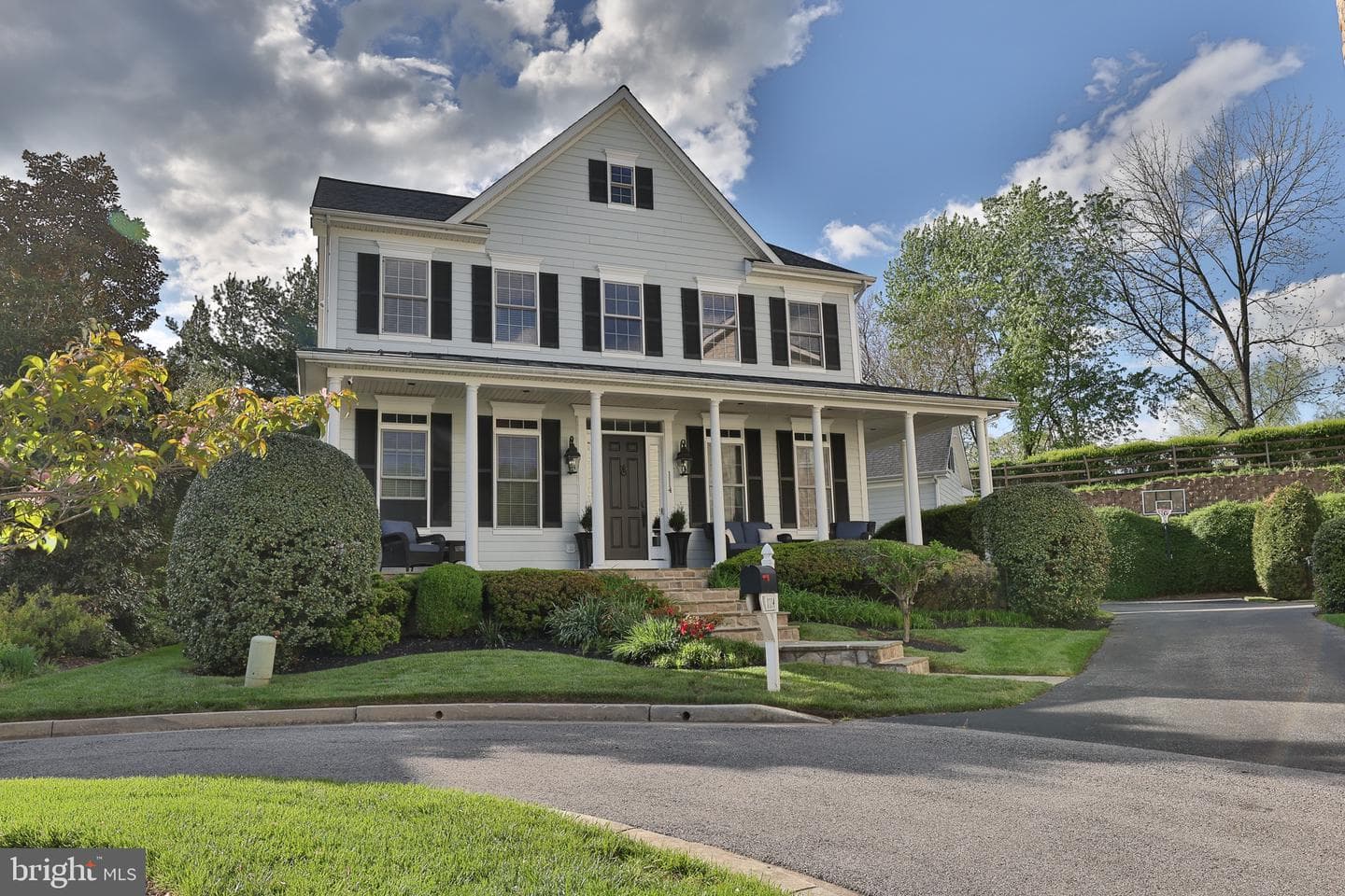 1114 Washingtonville Drive
