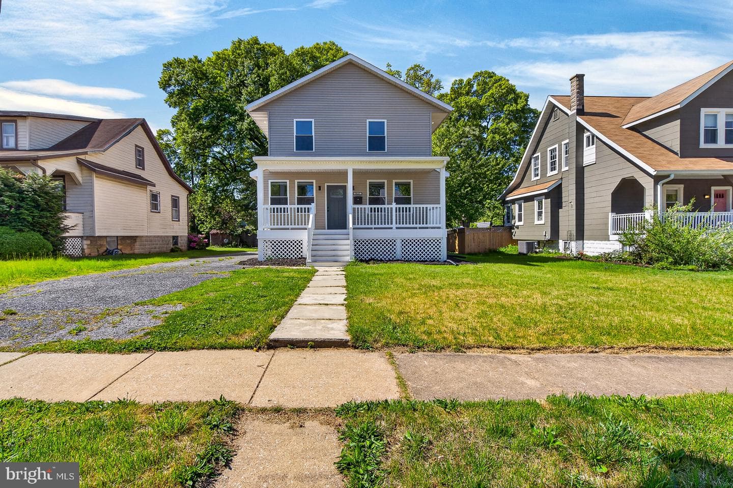 3045 Fleetwood Avenue photo 1