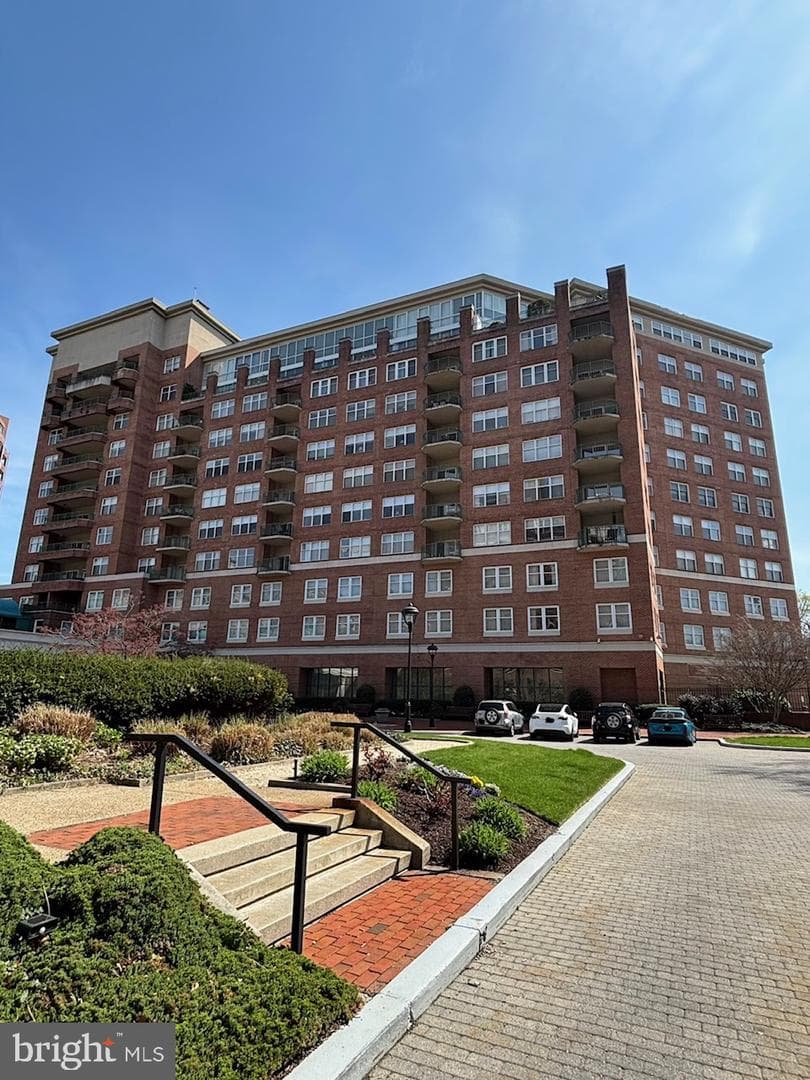 3801 Canterbury Road #816