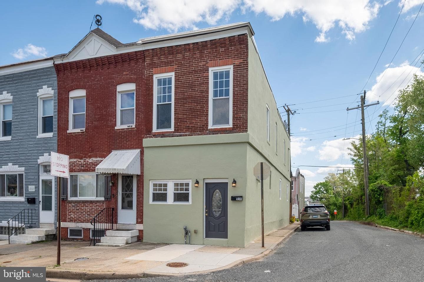 459 W 24th Street photo 1
