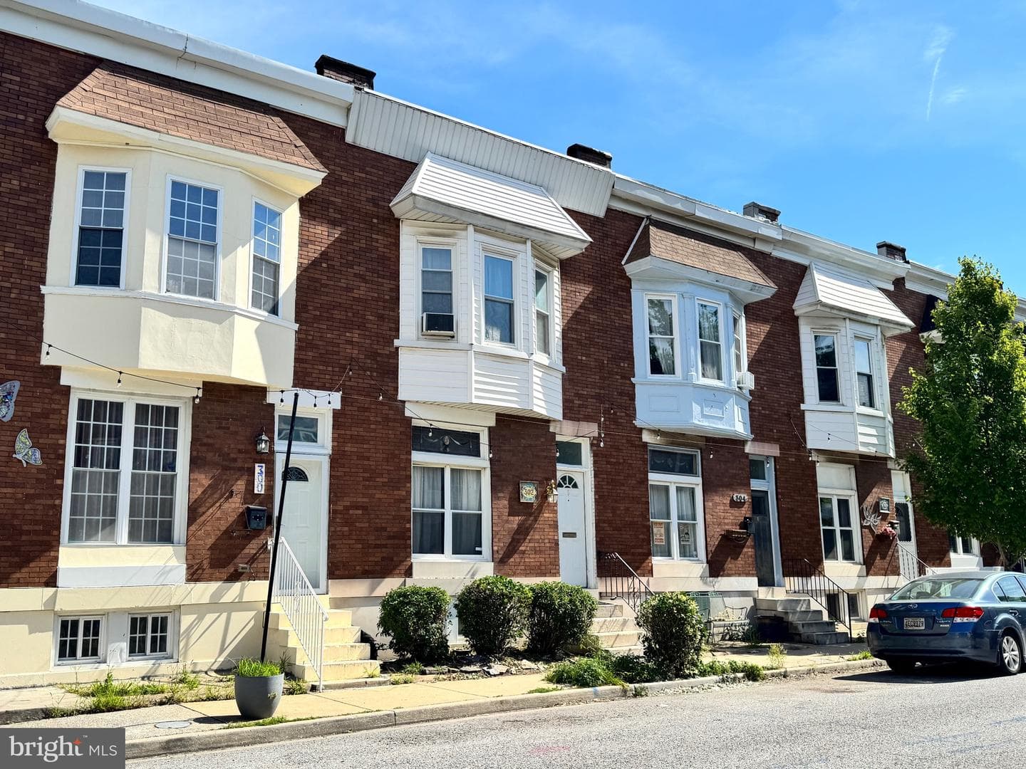 302 E Lorraine Avenue