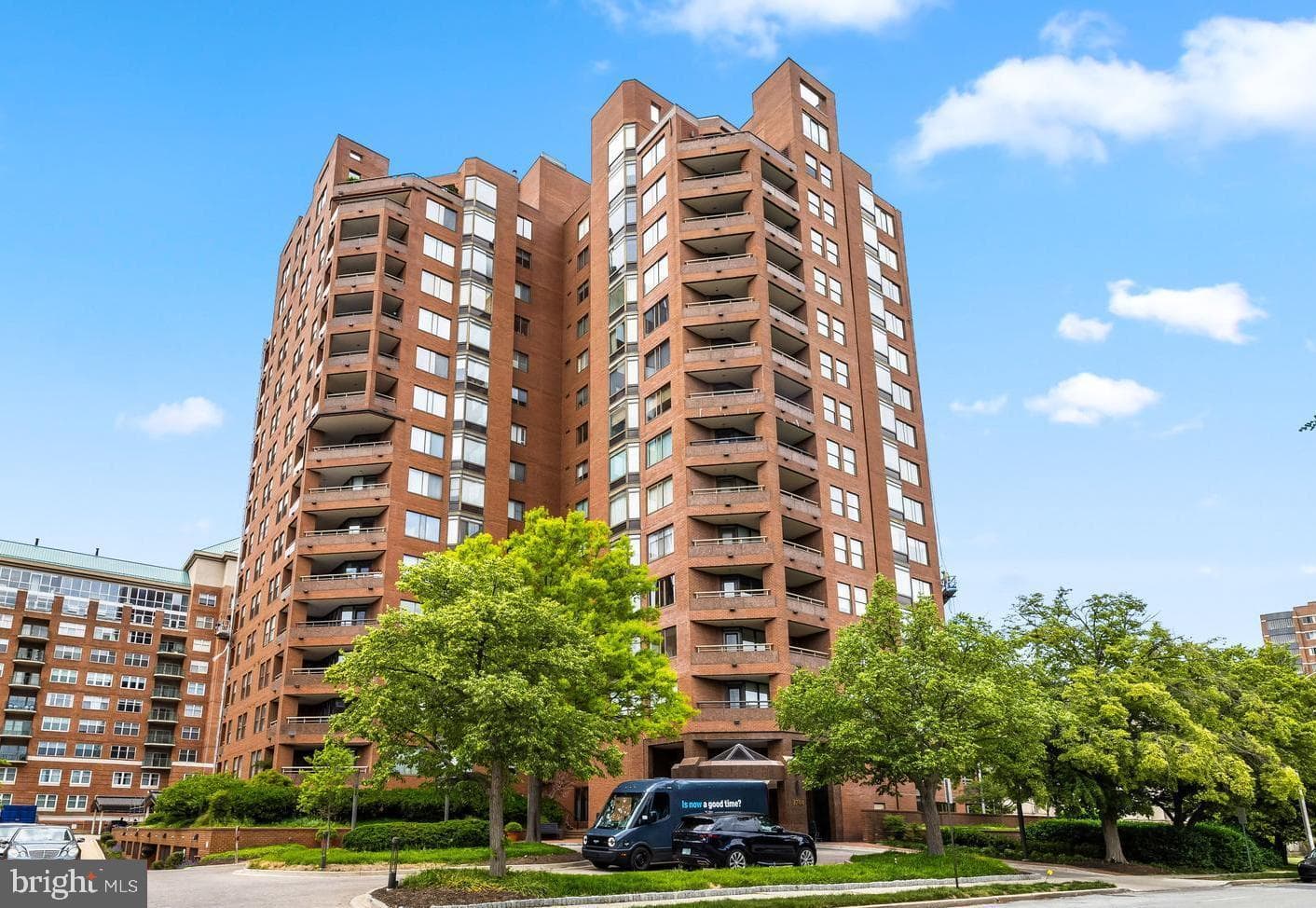 3704 N Charles Street #1403 photo 1