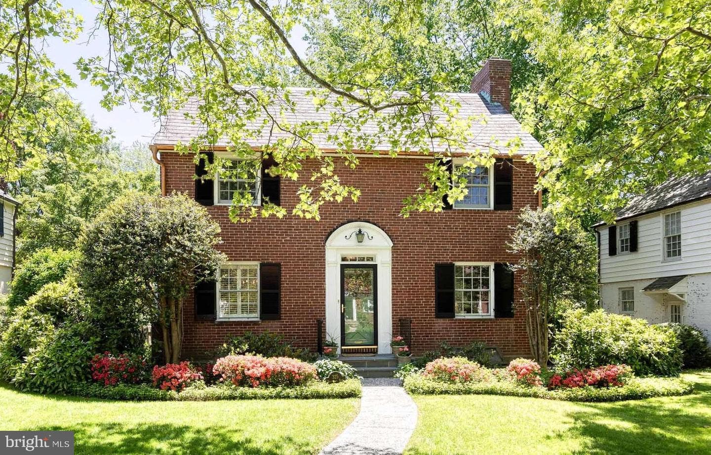 325 Broadmoor Road
