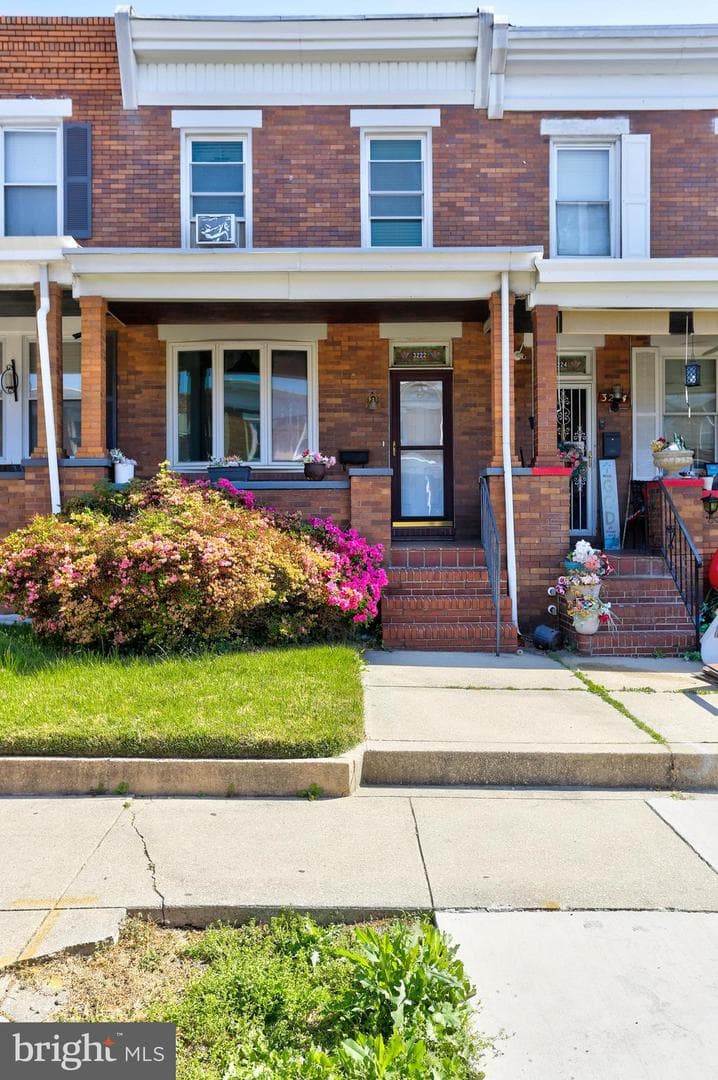 3222 Chesterfield Avenue