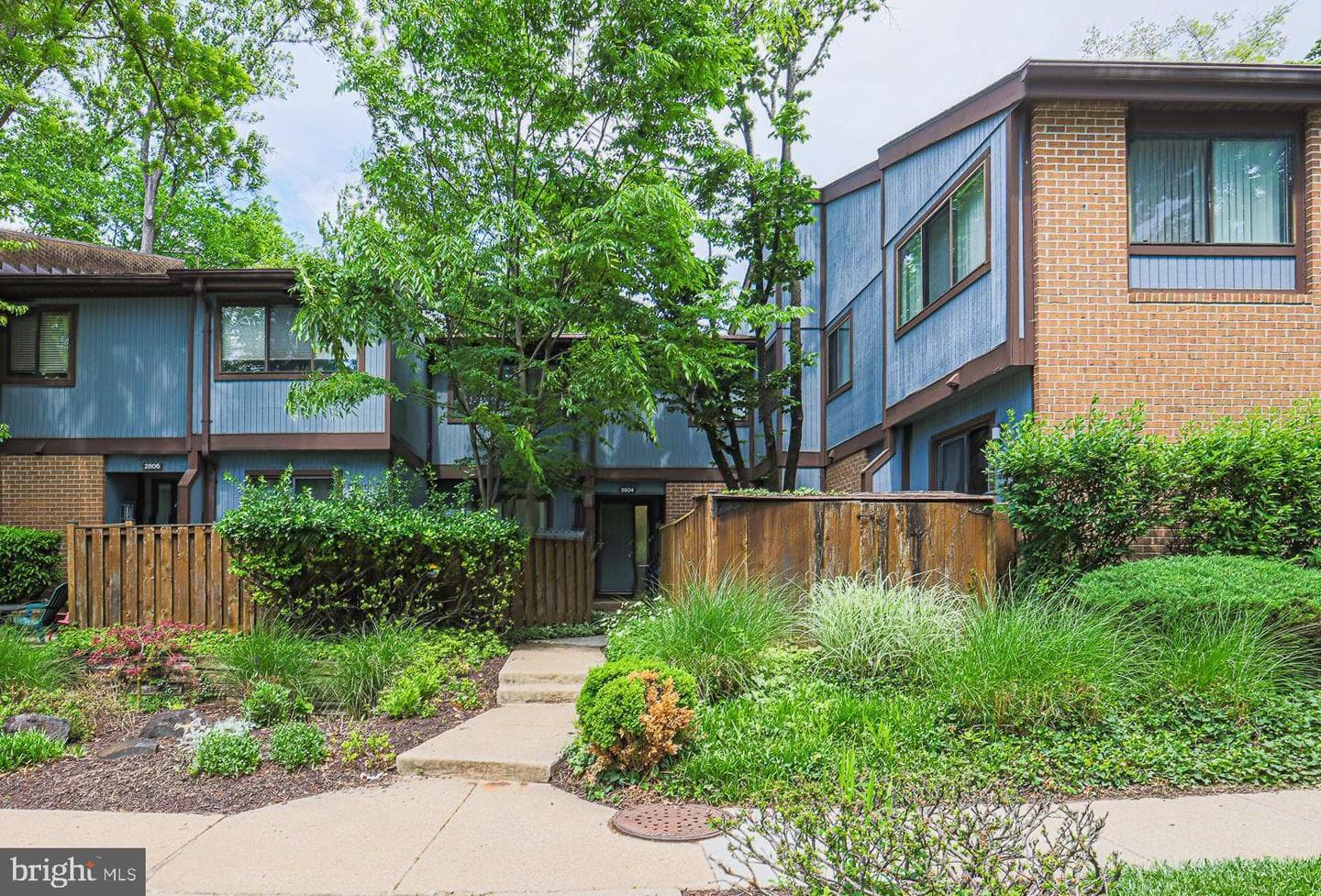 2804 Baneberry Court
