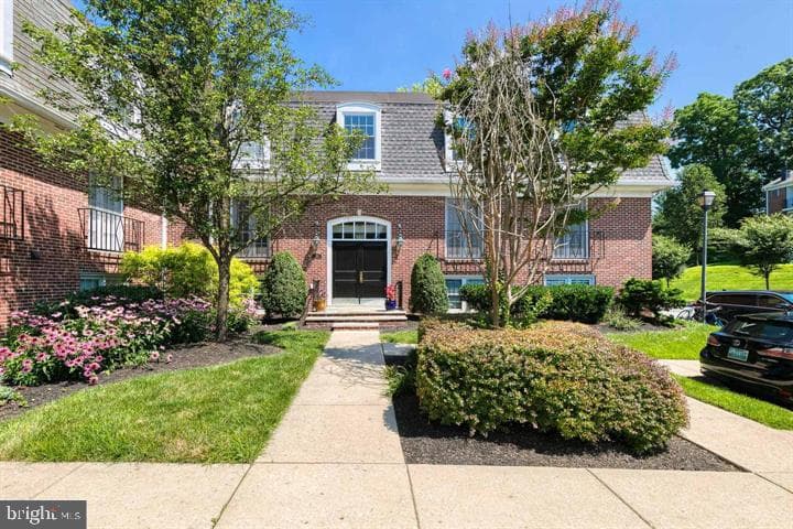 331 Homeland Southway #3b