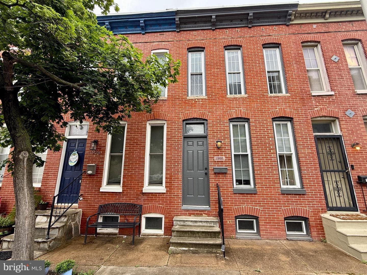 1926 Light Street
