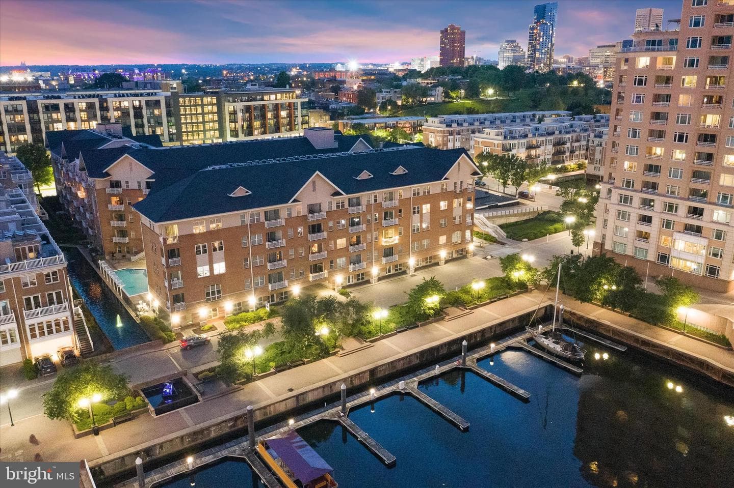 23 Pierside Drive #337, Baltimore
