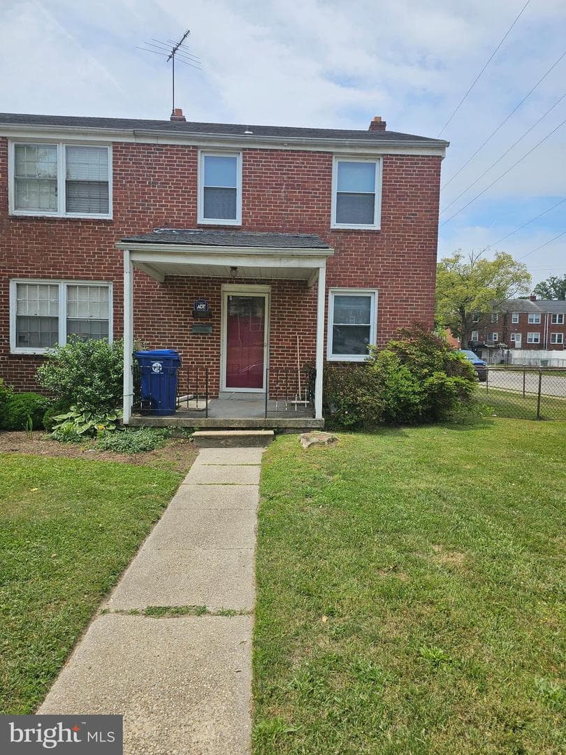 1001 Reverdy Rd