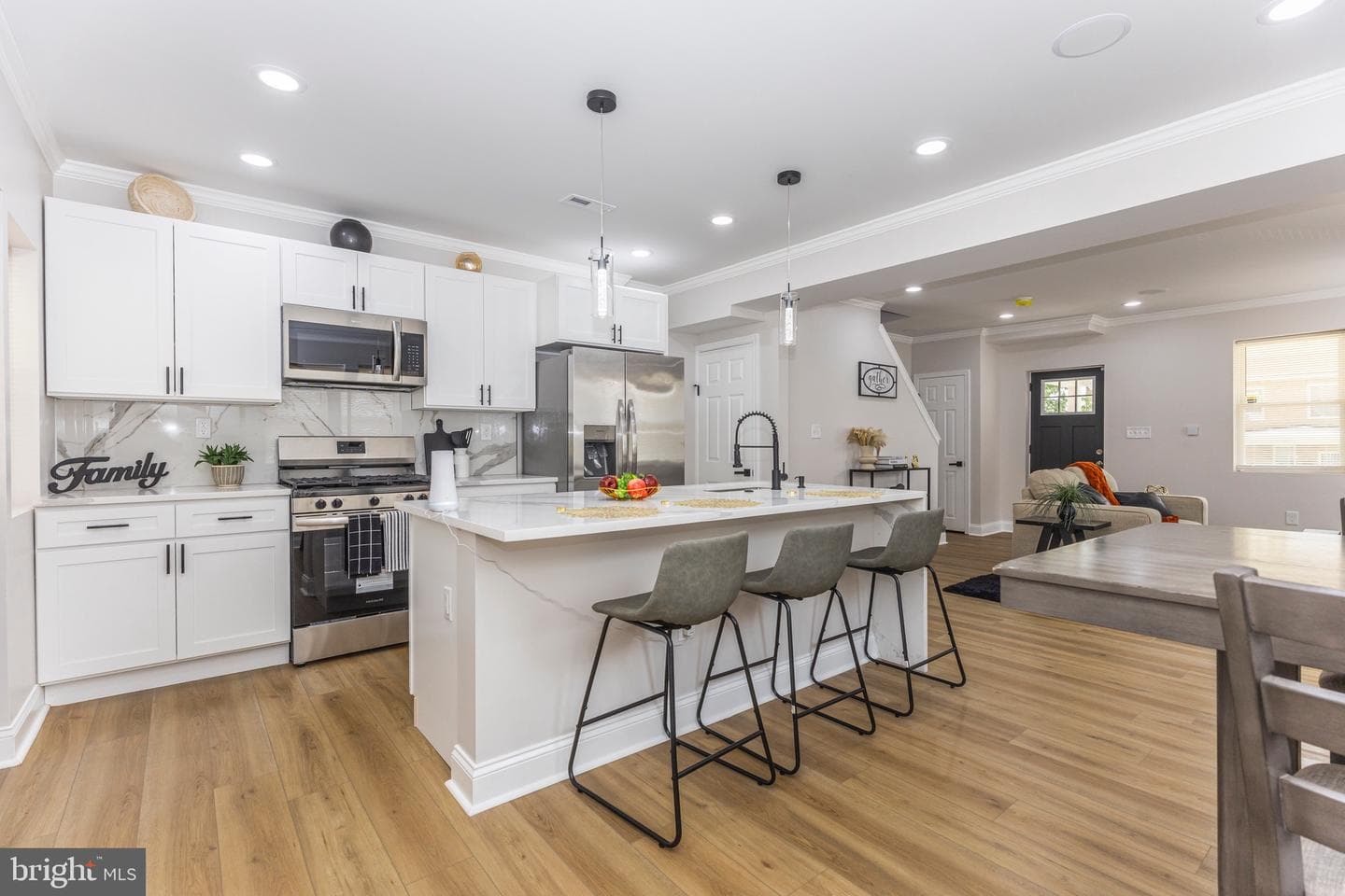 2412 Shirley Avenue, Baltimore